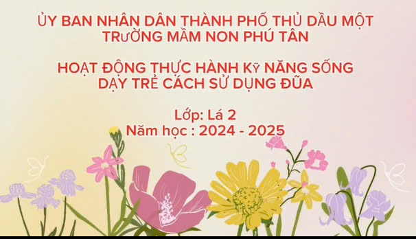 Dạy trẻ cách cầm đũa
